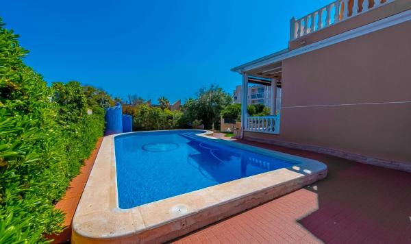 Casa o chalet independiente en Avenida de Alemania, 43, Los Europeos, Torrevieja photo 4