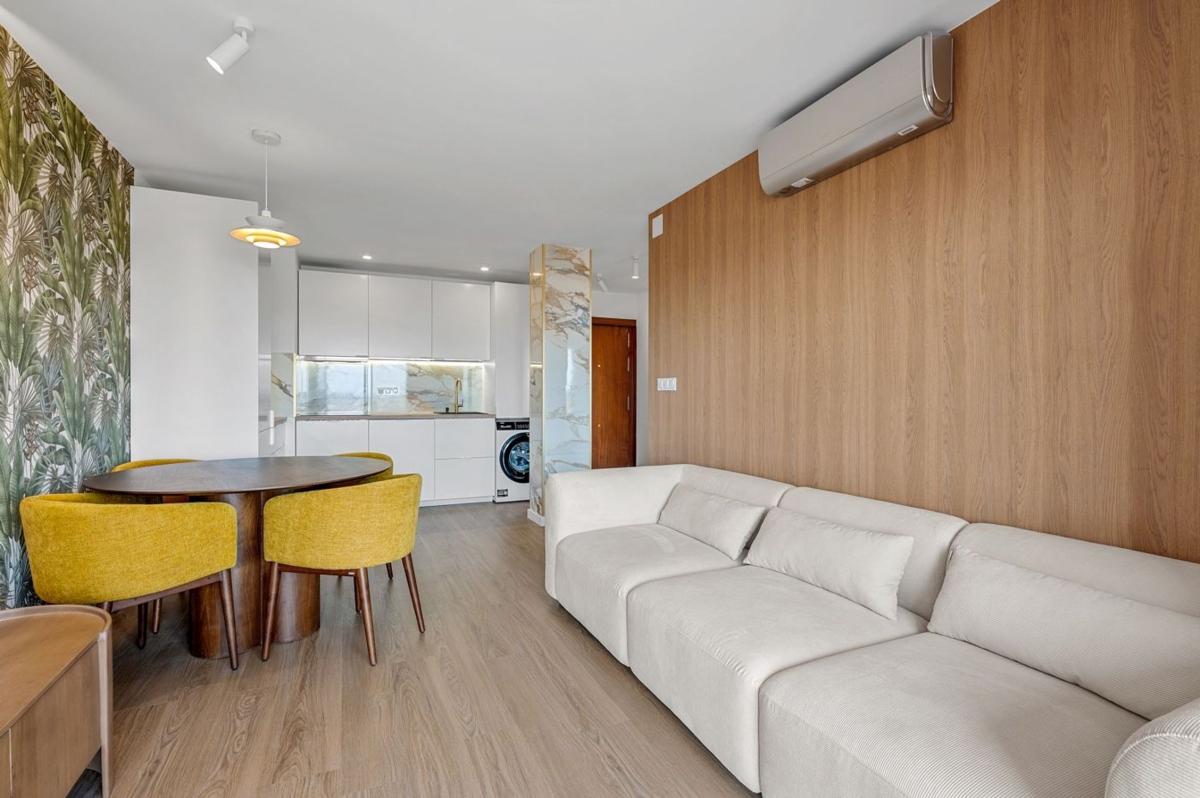 Venta de piso en Piso en Calle Arrecife, 11, Punta Prima, Torrevieja, Torrevieja
photo 4