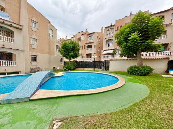 Estudio en venta en Estudio en Avenida Diego Ramírez Pastor, 235, Avenida Habaneras - Curva de Palangre, Torrevieja, Torrevieja photo 1