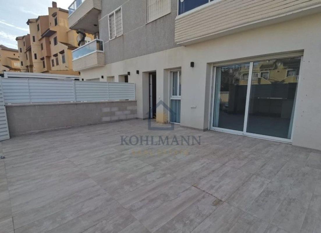 Sprzedaż mieszkania w Piso en Calle Talía, Aguas Nuevas, Torrevieja, Torrevieja
 photo 4