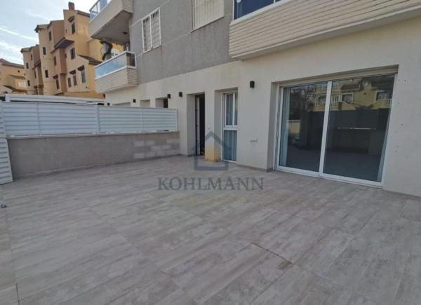 Venta de piso en Piso en Calle Talía, Aguas Nuevas, Torrevieja, Torrevieja
 photo 4