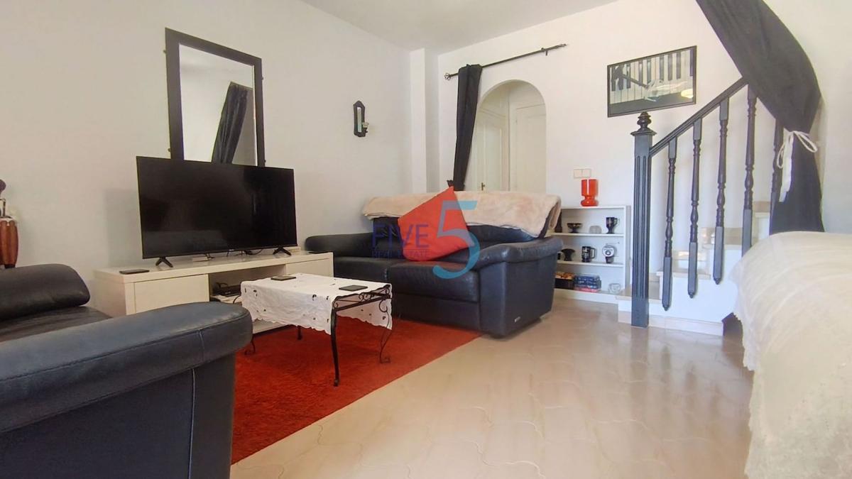 Sprzedaż niezależnego domku jednorodzinnego w Casa o chalet en La Siesta - El Salado - Torreta, Torrevieja, Torrevieja photo 2