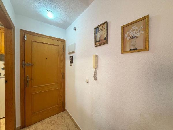 Sale of flat in Piso en Calle San Pascual, Avenida Habaneras - Curva de Palangre, Torrevieja, Torrevieja
 photo 4