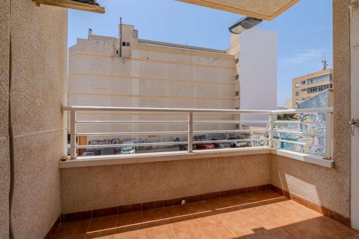 Sale of apartment in Piso en El Molino, Torrevieja, Torrevieja
photo 2
