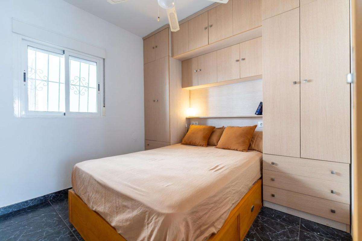 Venta de piso en Piso en Calle Mar Menor, 22, Playa de los Náufragos, Torrevieja, Torrevieja
 photo 5