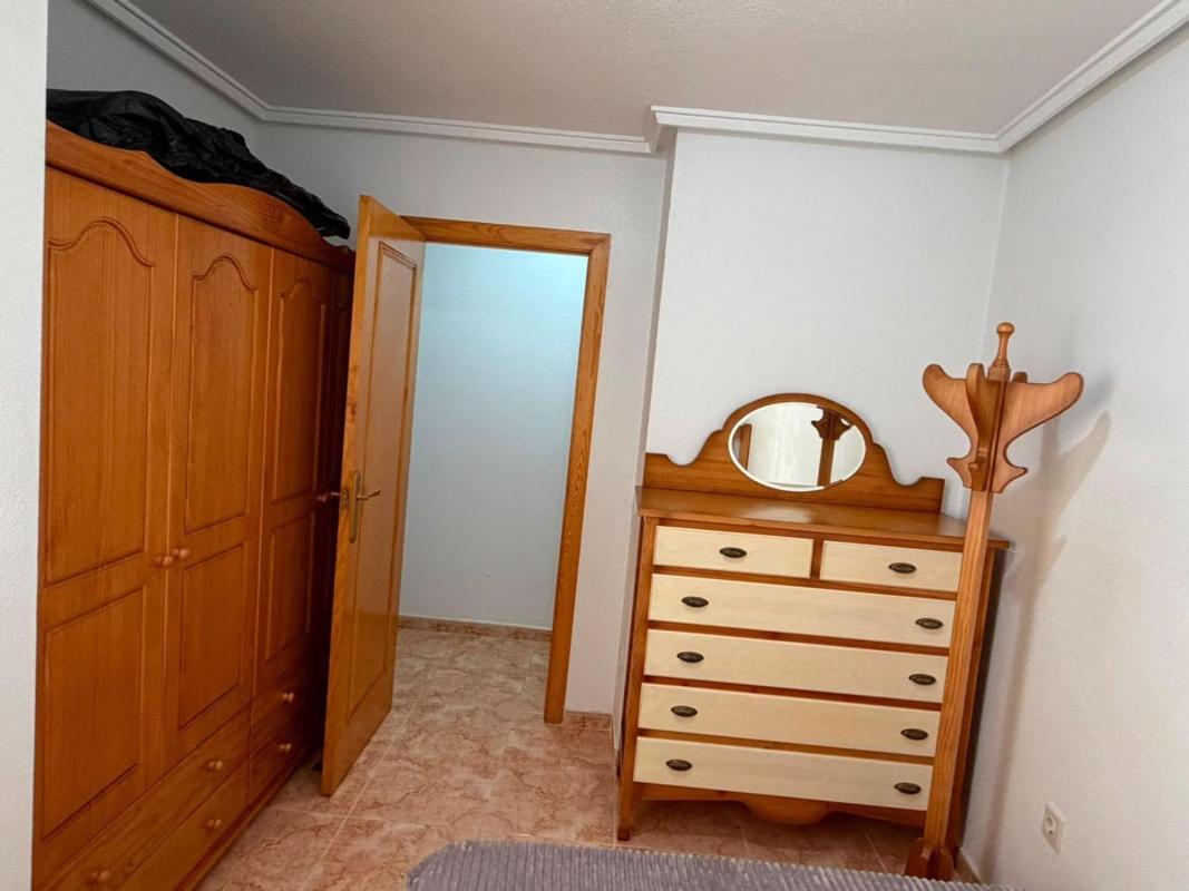 Sale of apartment in Piso en Calle San Emigdio, 31, El Molino, Torrevieja, Torrevieja
photo 3