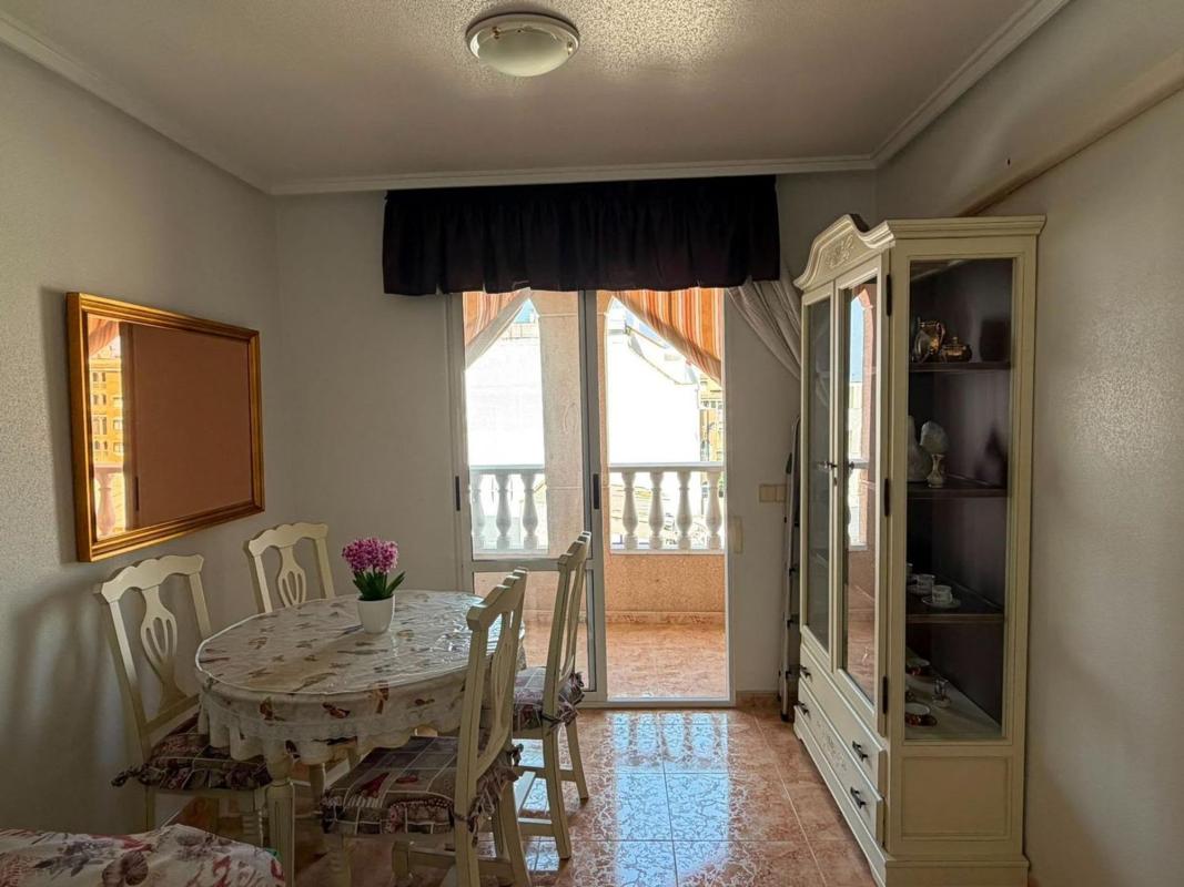 Sale of apartment in Piso en Calle San Emigdio, 31, El Molino, Torrevieja, Torrevieja
photo 4