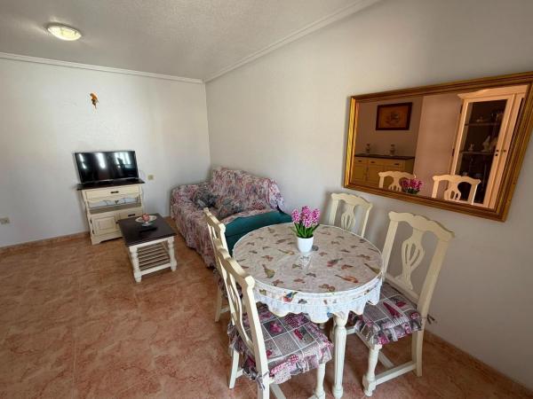 Sprzedaż mieszkania w Piso en Calle del Tomillo, El Molino, Torrevieja, Torrevieja
 photo 3