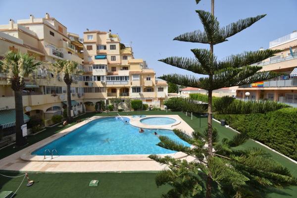 Venta de piso en Piso en Nueva Torrevieja, Torrevieja, Torrevieja
 photo 1