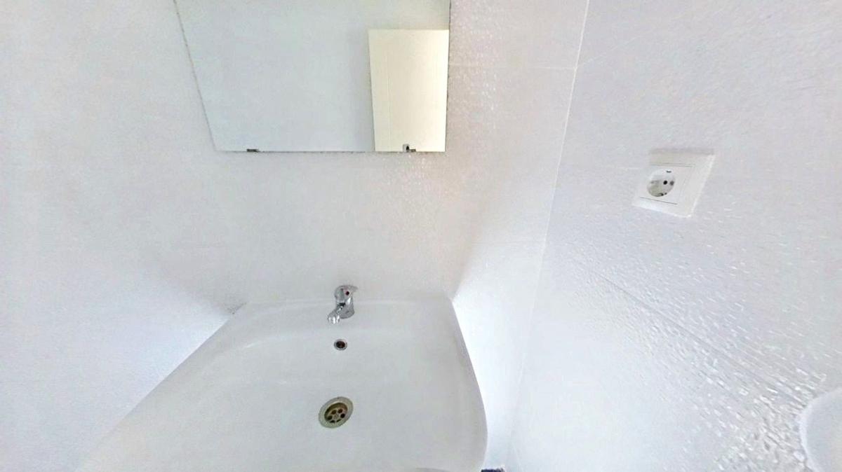 Venta de piso en Piso en Aguas Nuevas, Torrevieja, Torrevieja
photo 2