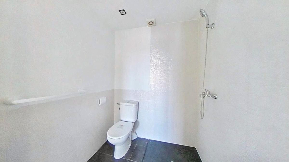 Venta de piso en Piso en Aguas Nuevas, Torrevieja, Torrevieja
photo 5
