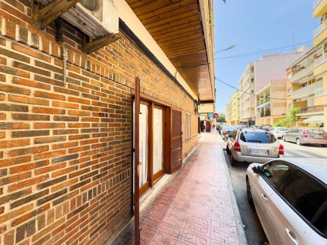 Venta de piso en Piso en El Acequión, Torrevieja, Torrevieja
photo 5