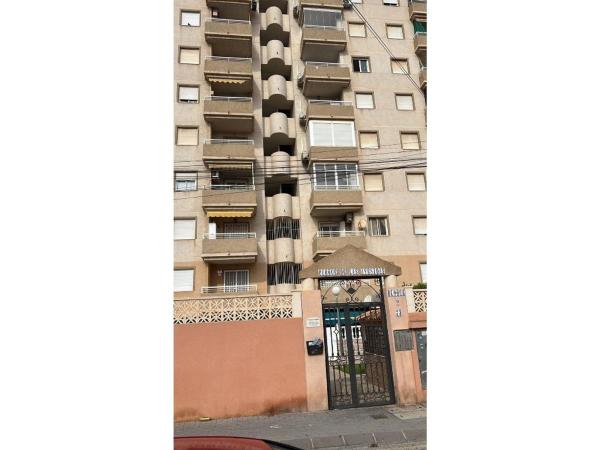 Venta de piso en Piso en Calle Joven Pura, Nueva Torrevieja, Torrevieja, Torrevieja
 photo 4