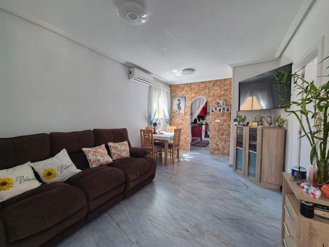 Sprzedaż niezależnego domku jednorodzinnego w  Casa o chalet en Parque Acuático - Sector 25, Torrevieja, Torrevieja photo 3