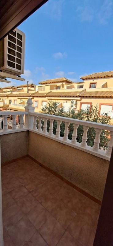Продажа таунхауса в  Chalet adosado en Urbanización Limonar II, 29, La Siesta - El Salado - Torreta, Torrevieja , Торревьеха photo 5