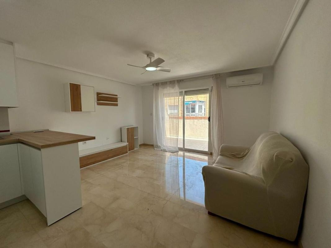 Продажа квартиры на Piso en Centro - Muelle Pesquero, Torrevieja, Торревьеха
 photo 5