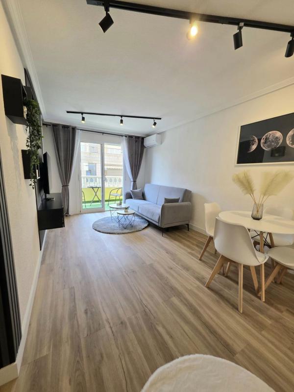 Sale of apartment in Piso en Avenida Habaneras - Curva de Palangre, Torrevieja, Torrevieja
photo 5