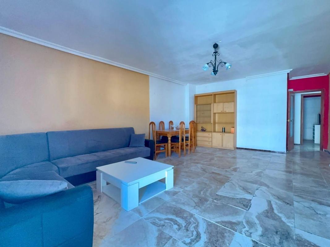 Venta de piso en Piso en Avenida Doctor Gregorio Marañón, El Acequión, Torrevieja, Torrevieja
photo 2