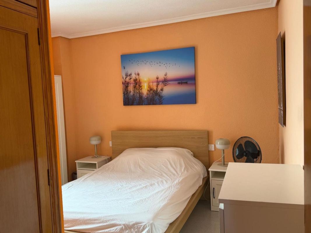 Продажа квартиры на Piso en Centro - Muelle Pesquero, Torrevieja, Торревьеха
photo 3