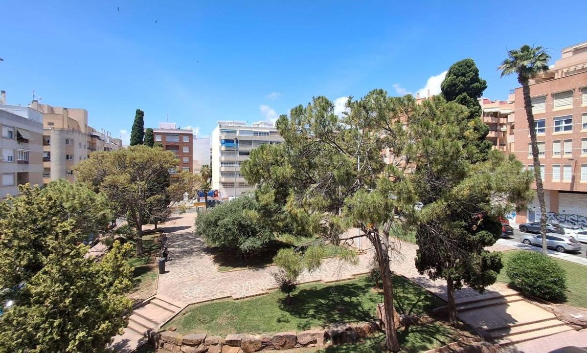 Venta de piso en Piso en Playa del Cura, Torrevieja, Torrevieja
 photo 2