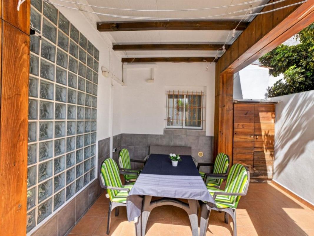 Продажа таунхауса в  Chalet adosado en Calle Luxemburgo, 21, Nueva Torrevieja, Torrevieja , Торревьеха photo 5