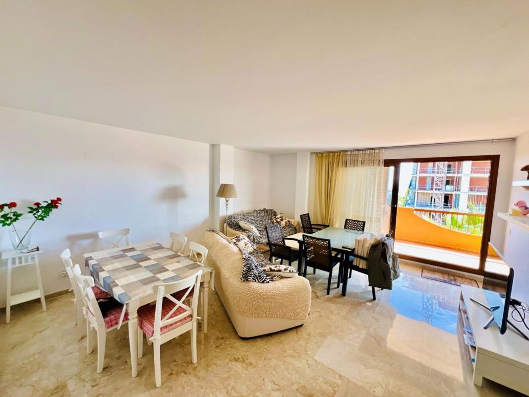 Venta de piso en Piso en Avenida de las Olas, 20, Punta Prima, Torrevieja, Torrevieja
photo 3