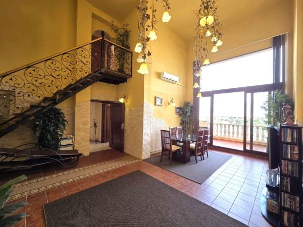 Venta de piso en Piso en Avenida Roentgen, 7, Playa de los Locos, Torrevieja, Torrevieja
photo 1