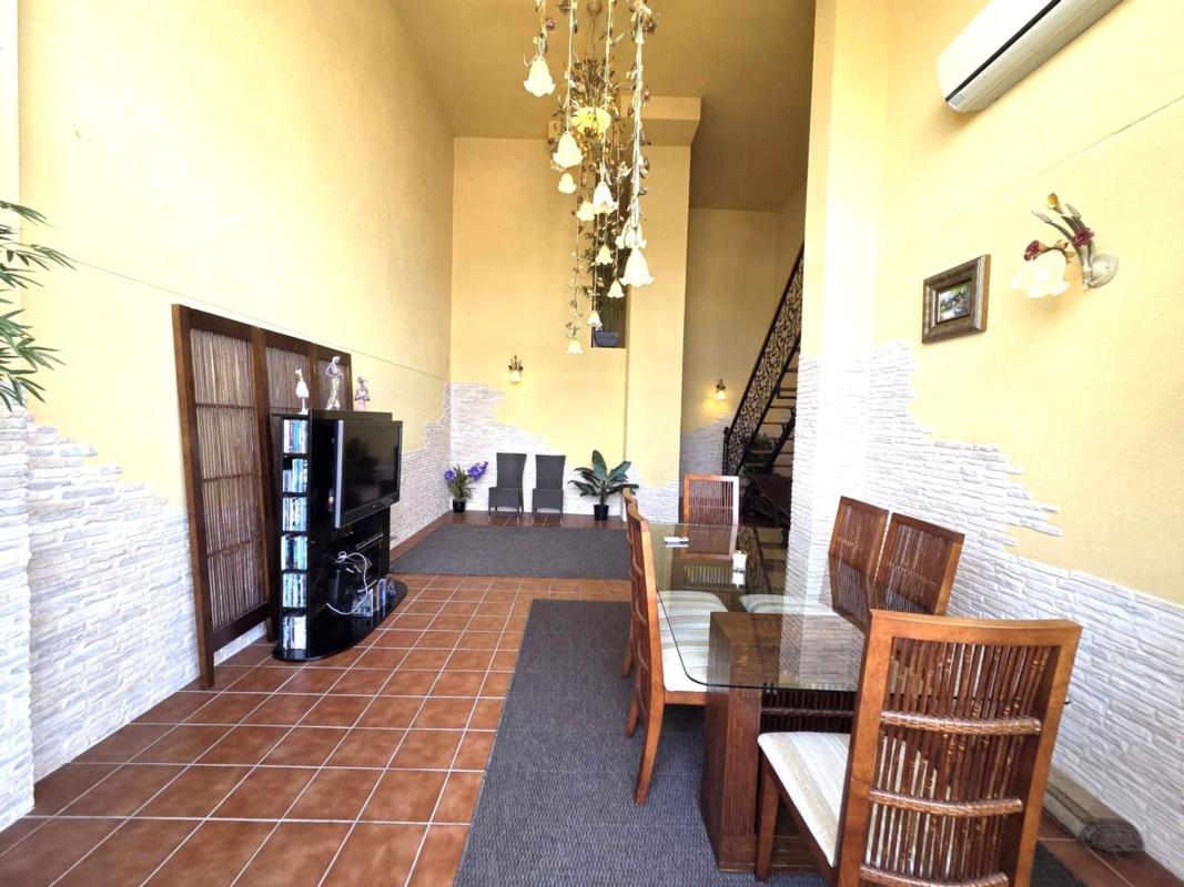 Venta de piso en Piso en Avenida Roentgen, 7, Playa de los Locos, Torrevieja, Torrevieja
photo 5