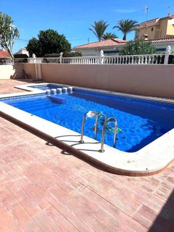 Sale of flat in Piso en Punta Prima, Torrevieja, Torrevieja
photo 1