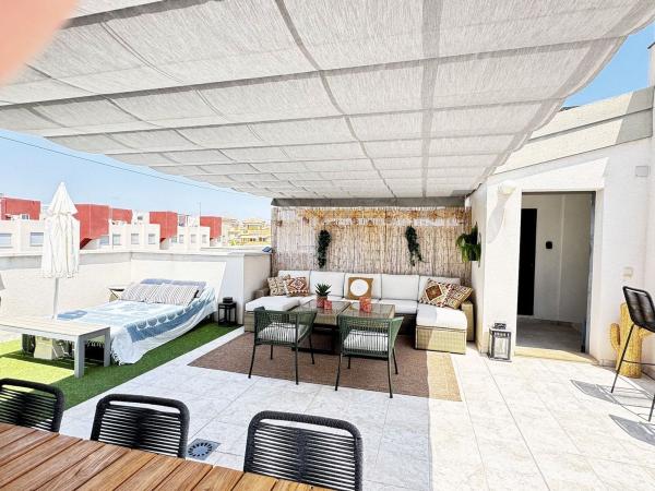 Venta de piso en Piso en Avenida Paris, 203, Aguas Nuevas, Torrevieja, Torrevieja
 photo 3