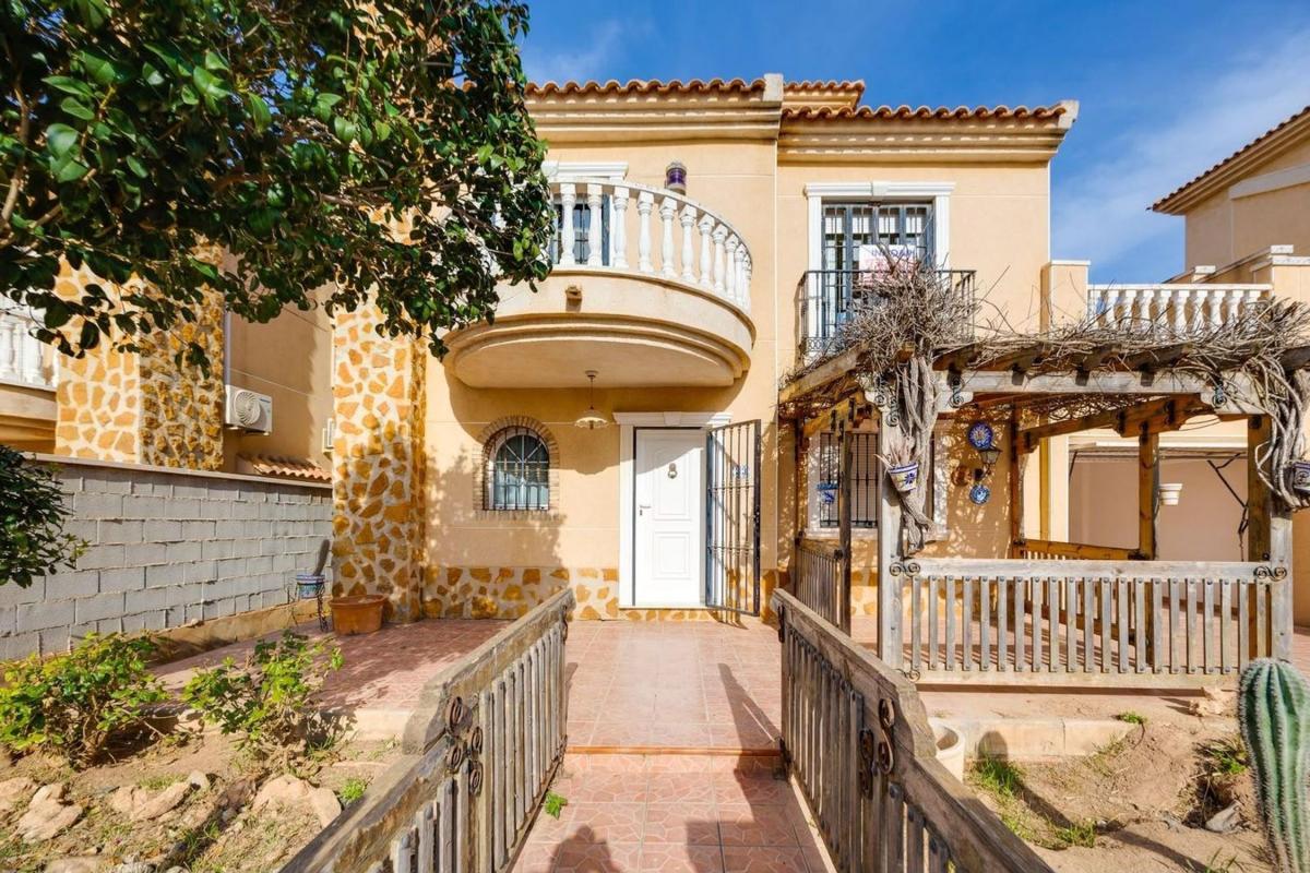 Sale of independent chalet in Casa o chalet independiente en Aguas Nuevas, Torrevieja, Torrevieja
photo 3