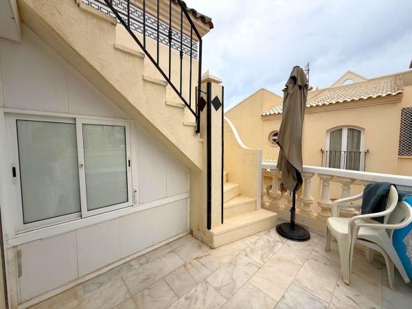 Аттик на продажу в  Ático en Avenida Alfredo Nobel, 1, Zona los Frutales, Torrevieja, Торревьеха photo 4