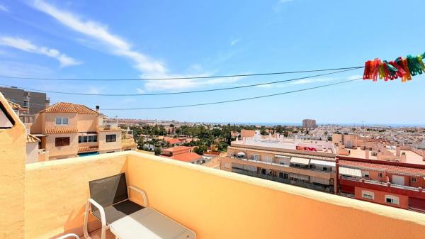 Ático en venta en  Ático en Calle Marcelina, 46, Nueva Torrevieja, Torrevieja, Torrevieja photo 2