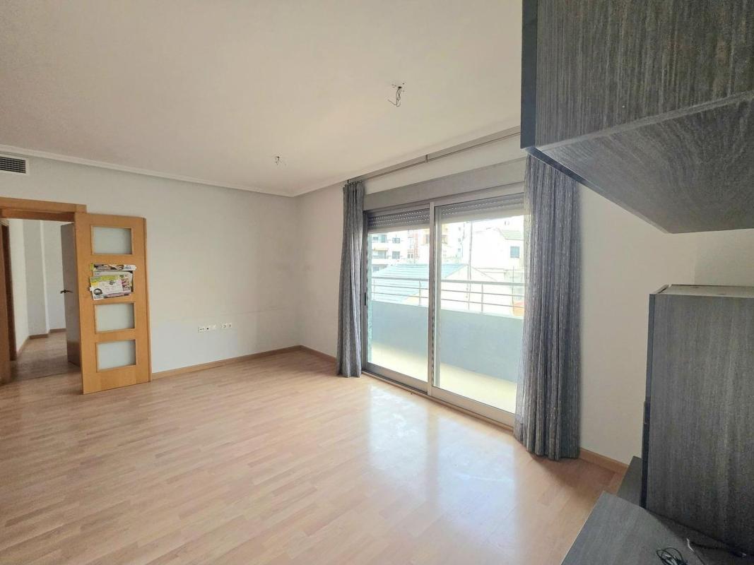Venta de piso en Piso en Centro - Muelle Pesquero, Torrevieja, Torrevieja
 photo 3