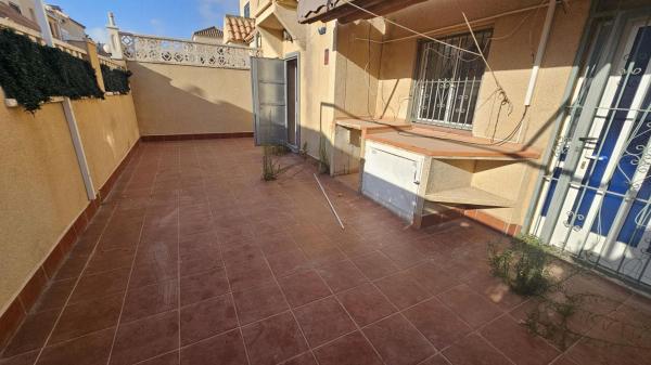 Duplex en venta en Dúplex en La Siesta - El Salado - Torreta, Torrevieja, Torrevieja photo 1