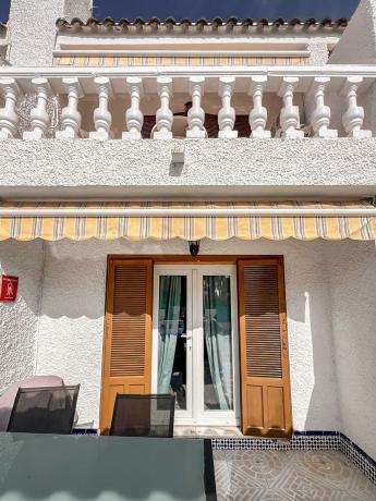 Terraced house for sale at Chalet adosado en Calle Revolcadores s/n, Los Balcones - Los Altos del Edén, Torrevieja , Torrevieja thumbnail 3