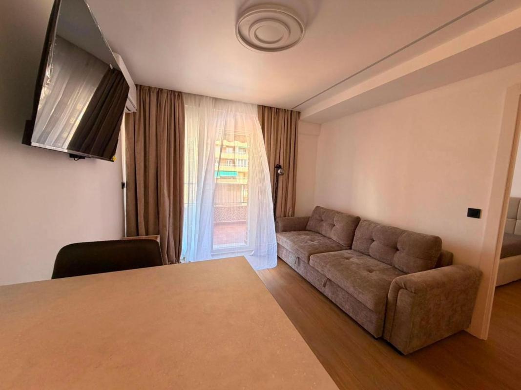 Venta de piso en Piso en Avenida de las Olas, 5, Punta Prima, Torrevieja, Torrevieja
photo 2