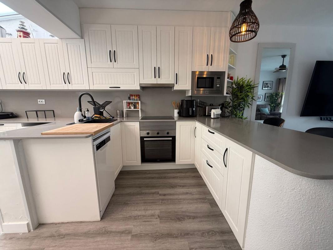 Продажа таунхауса в Chalet adosado en Paseo Central, La Veleta, Torrevieja , Торревьеха photo 5