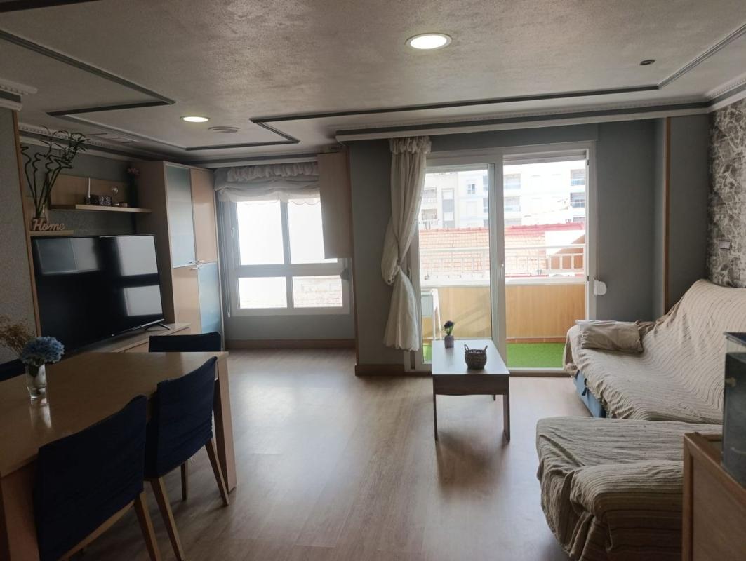 Venta de piso en Piso en Calle San Pascual, 150, Centro - Muelle Pesquero, Torrevieja, Torrevieja
photo 5