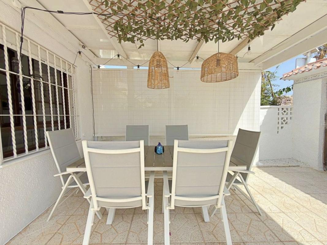 Venta de chalet independiente en Chalet pareado en Calle Doctor Waksman, 102, Zona los Frutales, Torrevieja, Torrevieja
photo 4