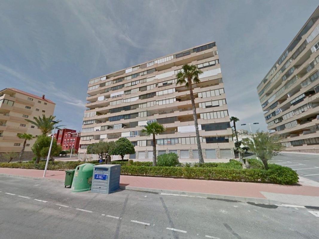Venta de piso en Piso en Paseo de la Brisa, Cabo Cervera, Torrevieja, Torrevieja
photo 4
