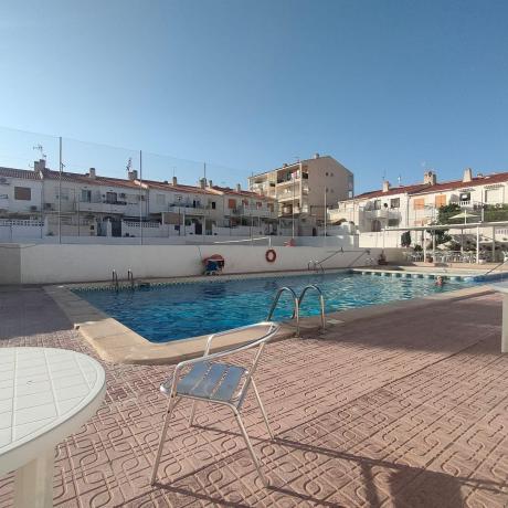 Chalet pareado en Calle Baco los Cisnis, Torreblanca, Torrevieja photo 1