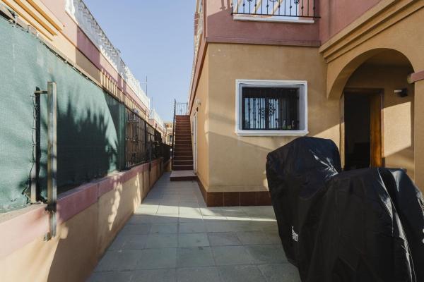 Casa o chalet independiente en Parque Acuático - Sector 25, Torrevieja photo 3