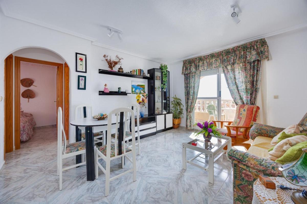 Venta de piso en Piso en Miramar - Torre del Moro, Torrevieja, Torrevieja
photo 4