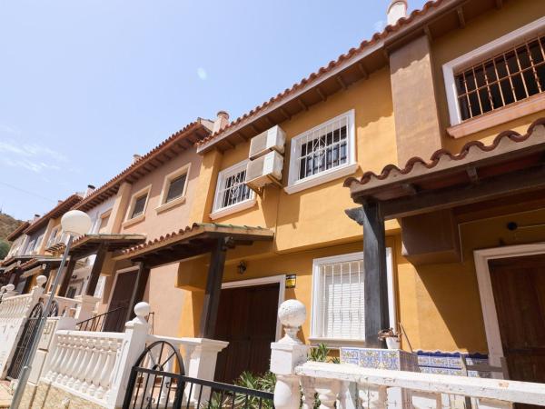 Chalet independiente en venta en Casa o chalet en Miramar - Torre del Moro, Torrevieja, Torrevieja
photo 1