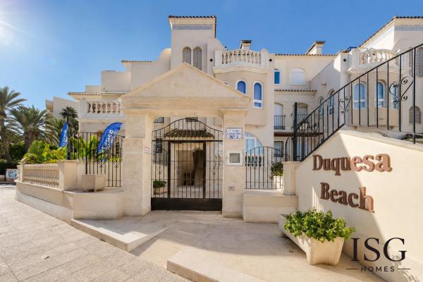 Продажа квартиры на Piso en Guillermo Marconi, 1, Zona los Frutales, Torrevieja, Торревьеха
 photo 1