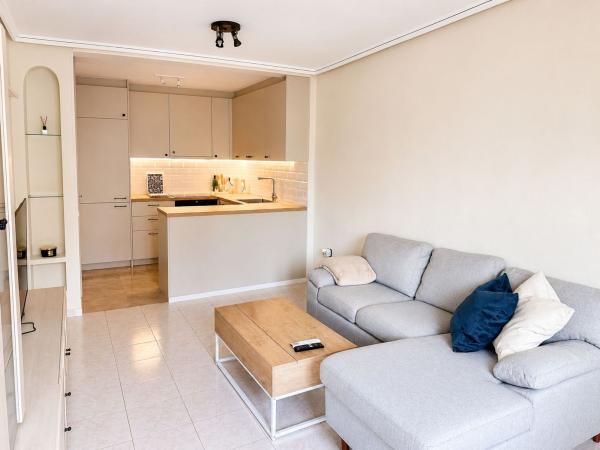 Venta de piso en Piso en Calle Neptuno, 2, Miramar - Torre del Moro, Torrevieja, Torrevieja
 photo 4