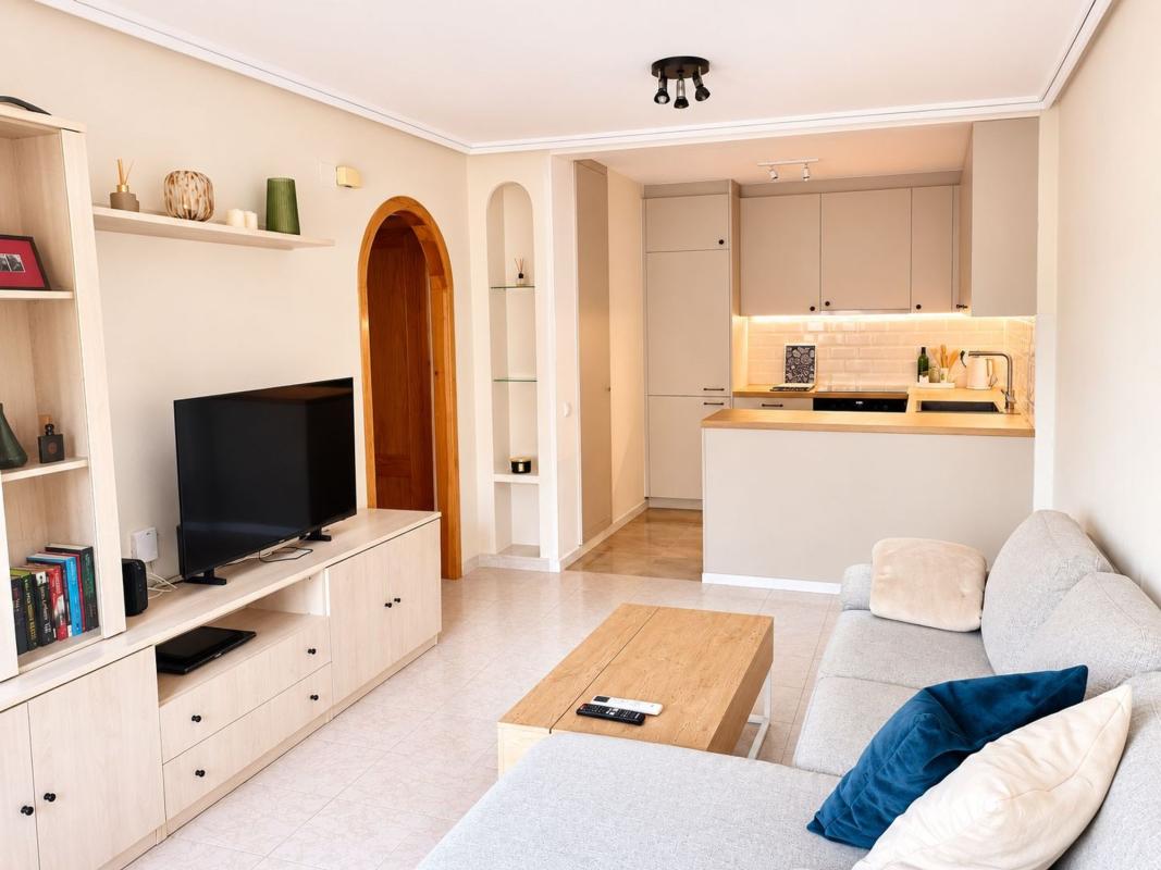 Venta de piso en Piso en Calle Neptuno, 2, Miramar - Torre del Moro, Torrevieja, Torrevieja
photo 5