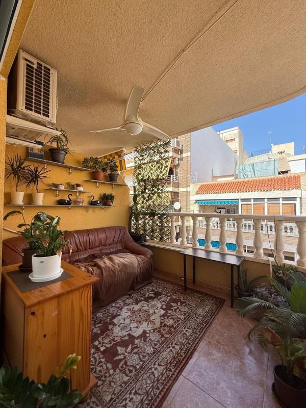 Venta de piso en Piso en Rambla Juan Mateo García, El Molino, Torrevieja, Torrevieja
photo 1