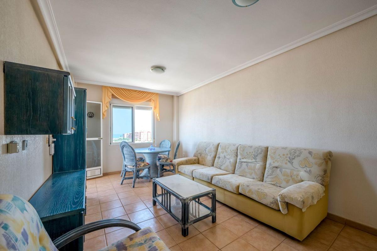 Продажа квартиры на Piso en Calle Talía, Aguas Nuevas, Torrevieja, Торревьеха
photo 2